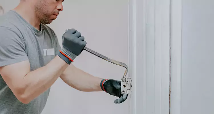 Cracked Door Jamb Repair in Weston, FL