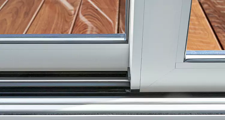 Patio Doors Leaking Water Issue Repair Services in Weston, FL