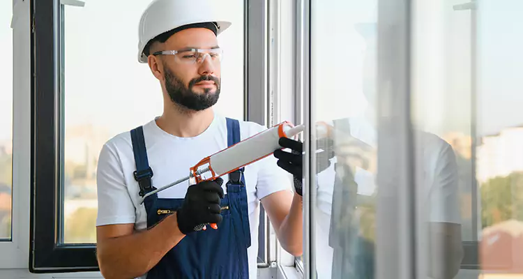 Retractable Screens Repair for Patio in Weston, FL