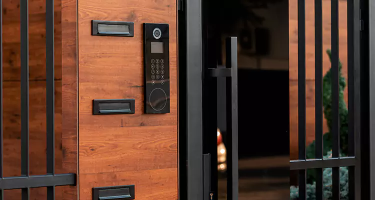 Automatic Door Maintenance in Weston, FL