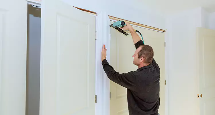 Top Rated Door Fixing ServiceFixing Garage Door Track in Weston, FL