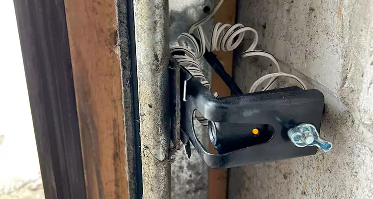 Fix Broken Garage Door Sensor in Weston, FL