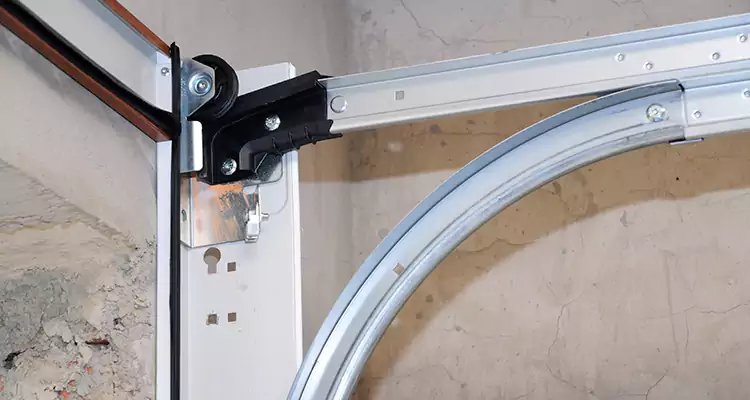 Maintain Liftmaster Garage Door Off Track in Weston, FL
